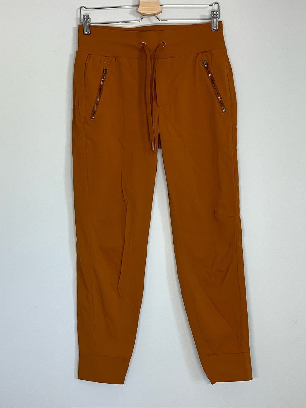 ATHLETA Trekkie North Jogger Pants Mid-Rise 405726-13 Burnt Orange Color Size 6